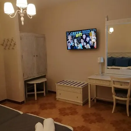 Dionisia 2 * Kéfalos